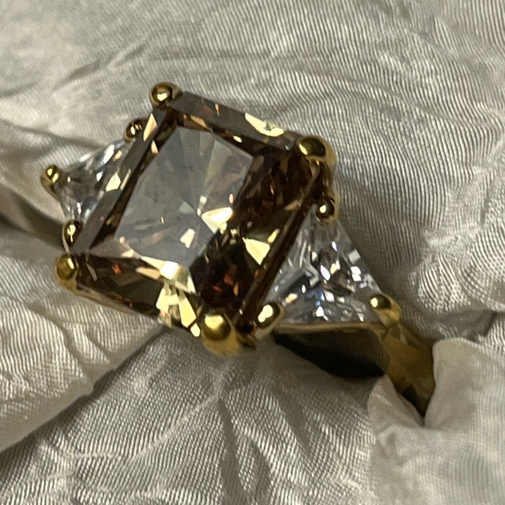🔥Dynamic Fire🔥
Cocktail Ring - Picture 2 of 7